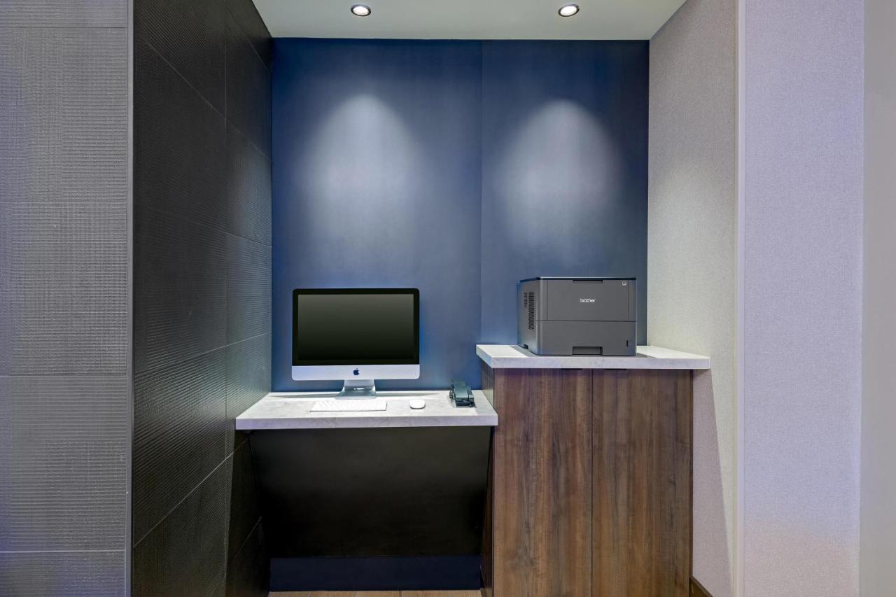 Courtyard By Marriott Atlanta Midtown Ξενοδοχείο Εξωτερικό φωτογραφία