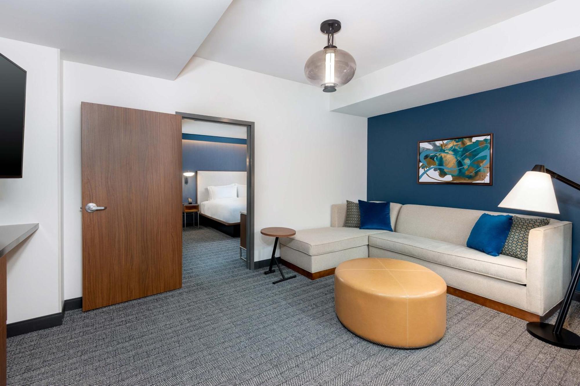 Courtyard By Marriott Atlanta Midtown Ξενοδοχείο Εξωτερικό φωτογραφία