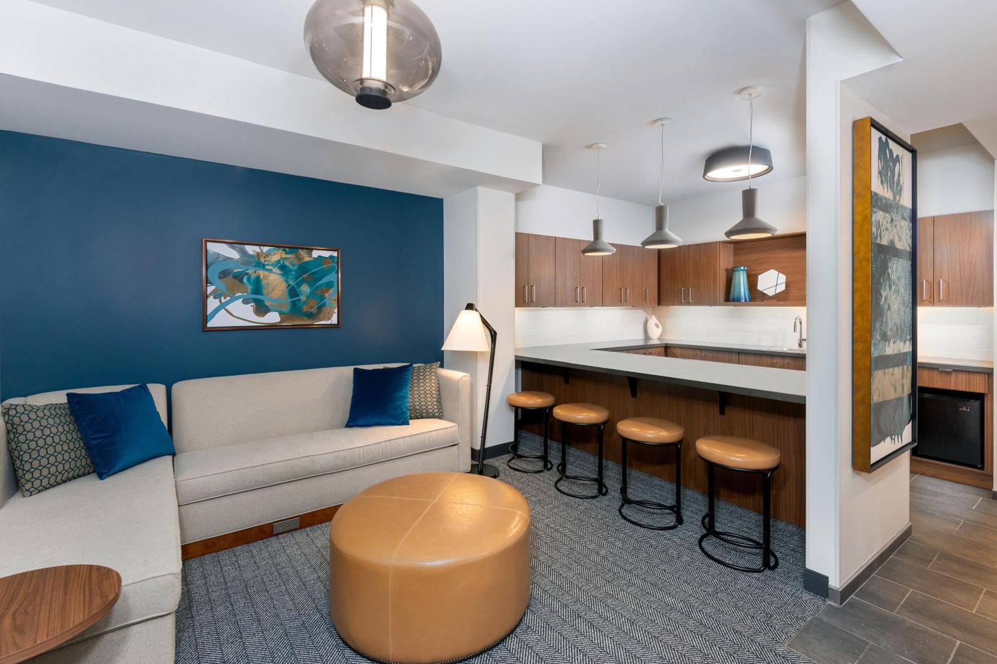 Courtyard By Marriott Atlanta Midtown Ξενοδοχείο Εξωτερικό φωτογραφία