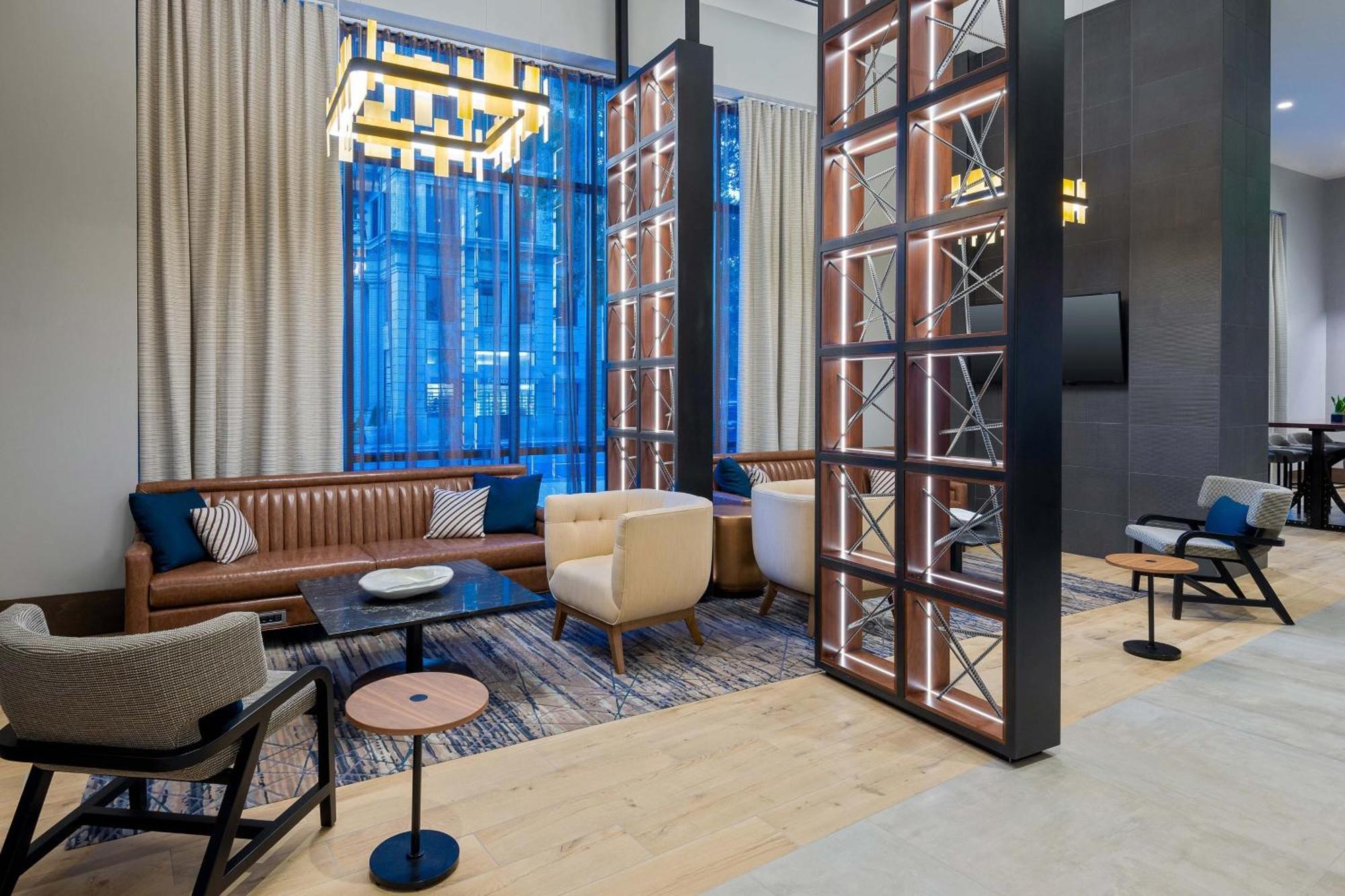 Courtyard By Marriott Atlanta Midtown Ξενοδοχείο Εξωτερικό φωτογραφία